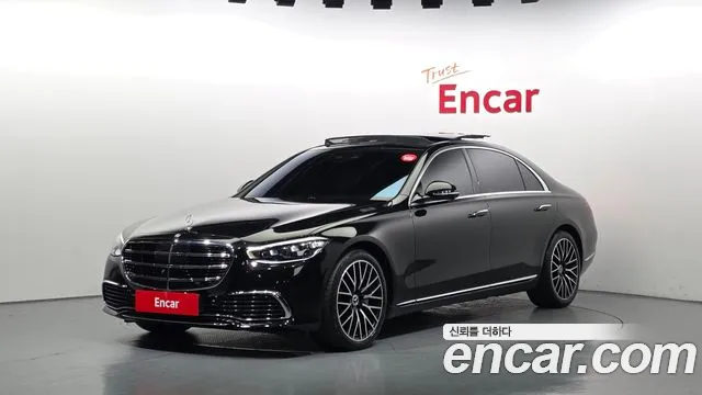 Mercedes-Benz S-Class 2022 — photo 1