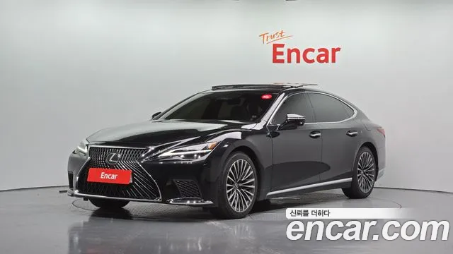 Lexus LS 2024 — photo 1