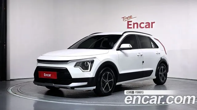 Kia Niro 2022 — photo 1