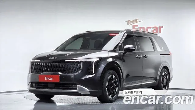 Kia Canival 2025 — photo 1