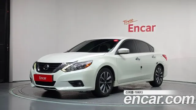 Nissan Altima 2017 — photo 1