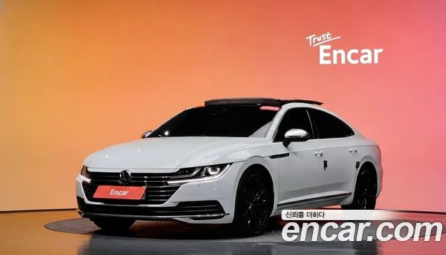 Volkswagen Arteon 2018 — photo 1