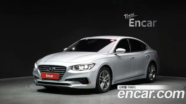 Hyundai Grandeur 2018 — photo 1