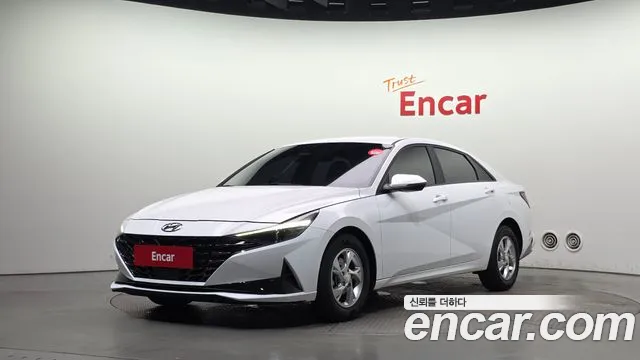 Hyundai AVANTE 2022 — photo 1