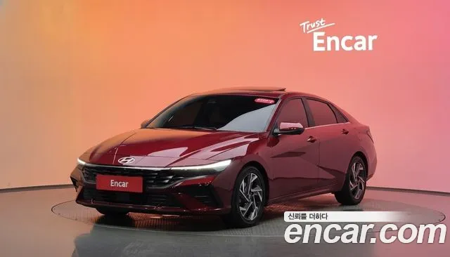 Hyundai AVANTE 2024 — photo 1