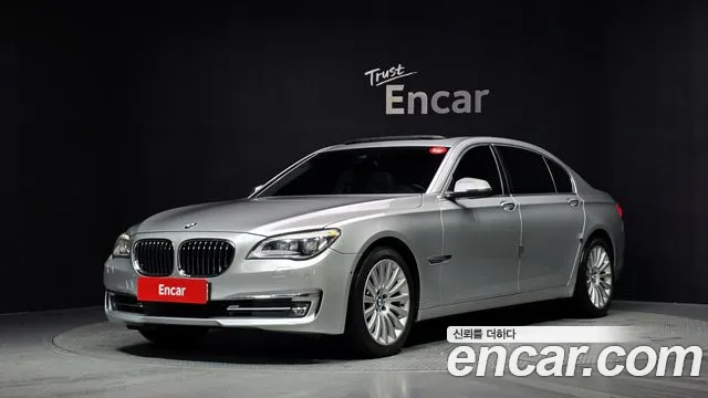 BMW 7-Series 2013 — photo 1