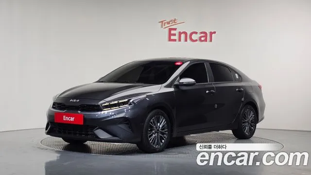 Kia K3 2022 — photo 1