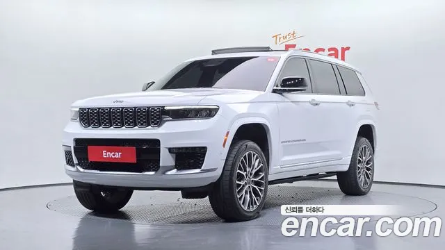 Jeep Cherokee 2023 — photo 1