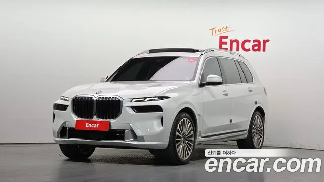 BMW X7 2023 — photo 1