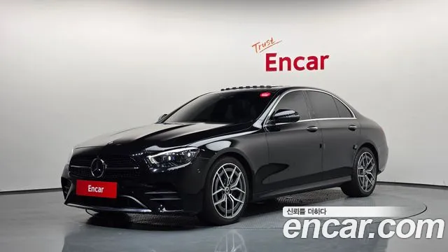 Mercedes-Benz E-Class 2021 — photo 1