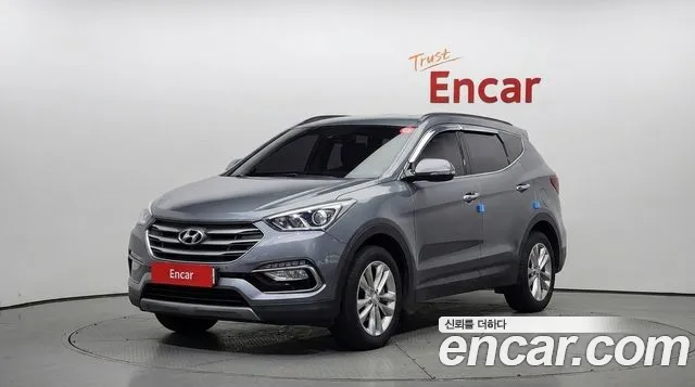 Hyundai Santafe 2018 — photo 1