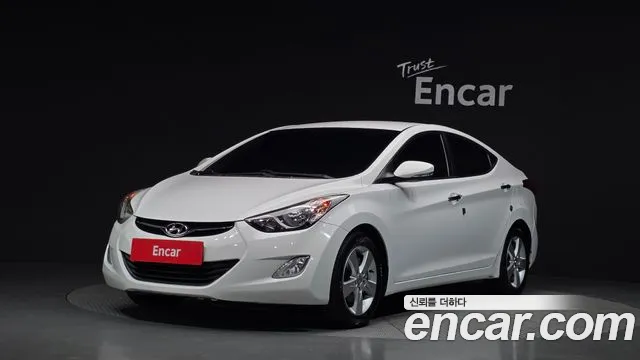 Hyundai AVANTE 2012 — photo 1