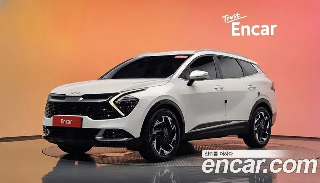 Kia Sportage 2022 — photo 1