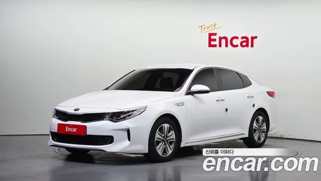Kia K5 2017 — photo 1