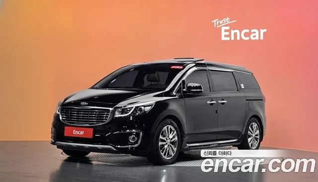 Kia Canival 2016 — photo 1