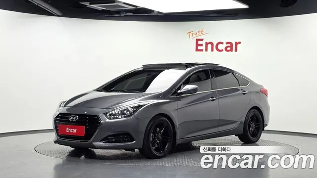 Hyundai i40 2016 — photo 1