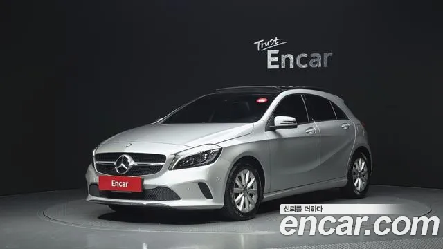 Mercedes-Benz A-Class 2016 — photo 1