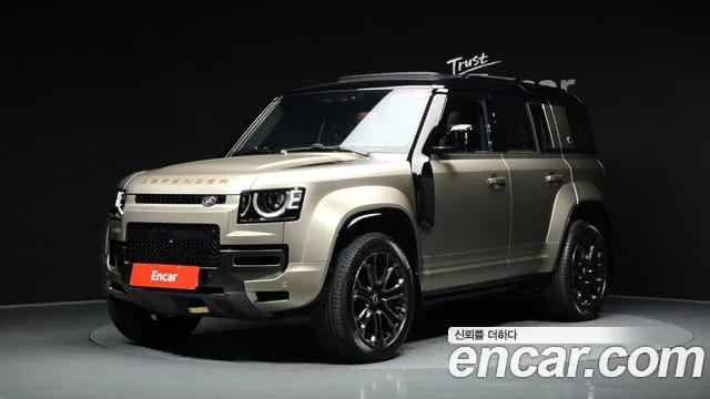 Land Rover Defender 2025 — photo 1