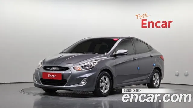 Hyundai Accent 2014 — photo 1