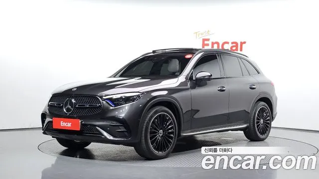 Mercedes-Benz GLC-Class 2023 — photo 1