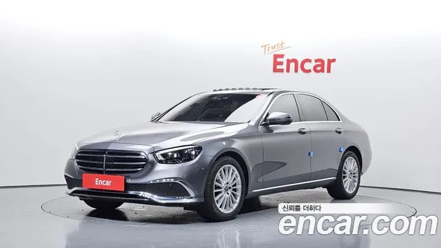 Mercedes-Benz E-Class 2021 — photo 1