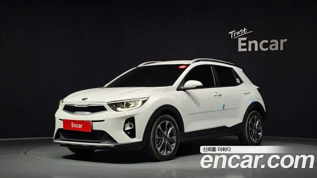 Kia Stonic 2018 — photo 1