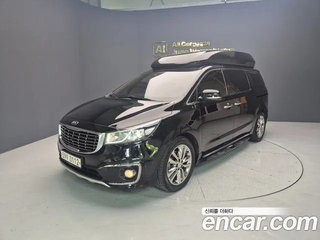 Kia Canival 2016 — photo 1