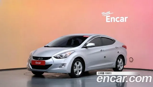 Hyundai AVANTE 2014 — photo 1