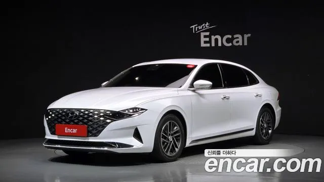 Hyundai Grandeur 2022 — photo 1