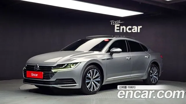 Volkswagen Arteon 2019 — photo 1
