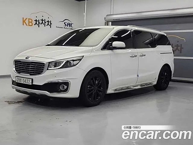 Kia Canival 2017 — photo 1