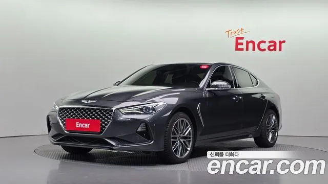 Genesis G70 2019 — photo 1