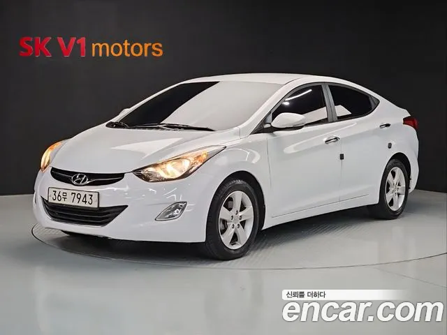 Hyundai AVANTE 2014 — photo 1