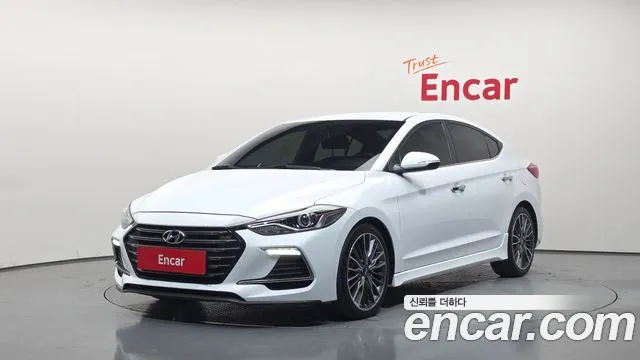 Hyundai AVANTE 2018 — photo 1