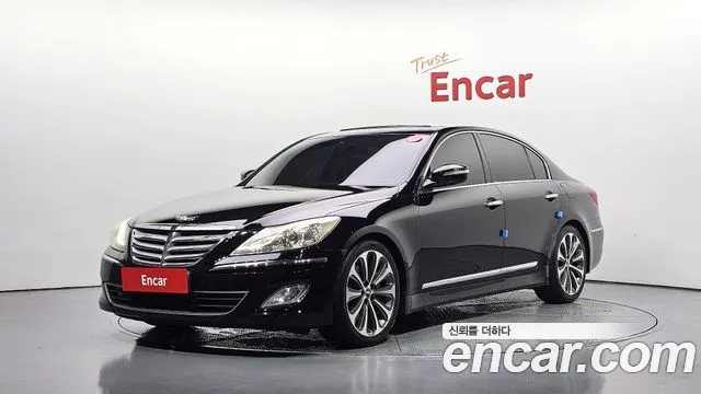 Hyundai Genesis 2013 — photo 1