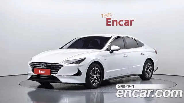 Hyundai Sonata 2020 — photo 1