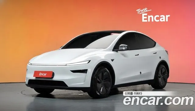 Tesla Model Y 2026 — photo 1