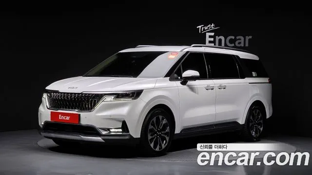 Kia Canival 2021 — photo 1