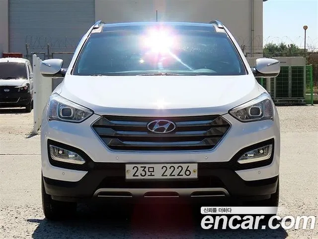 Hyundai Santafe 2013 — photo 1