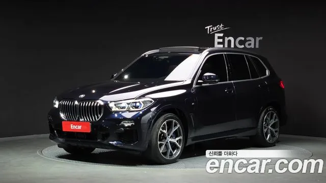 BMW X5 2020 — photo 1