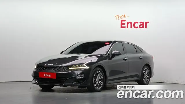Kia K5 2023 — photo 1