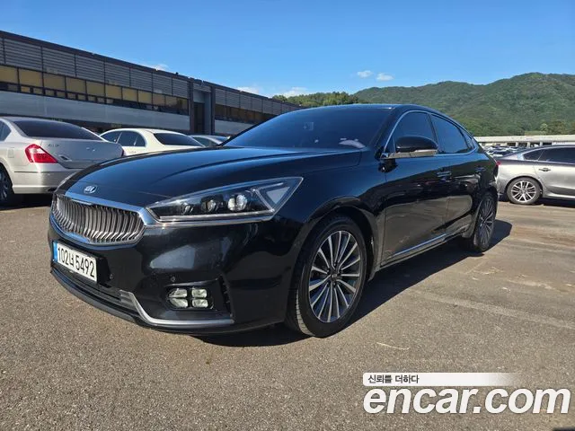 Kia K7 2018 — photo 1