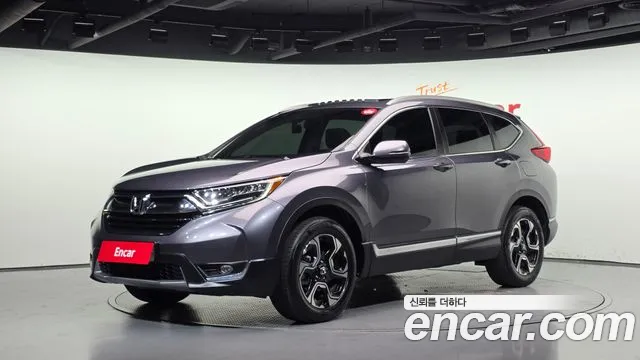 Honda CR-V 2017 — photo 1