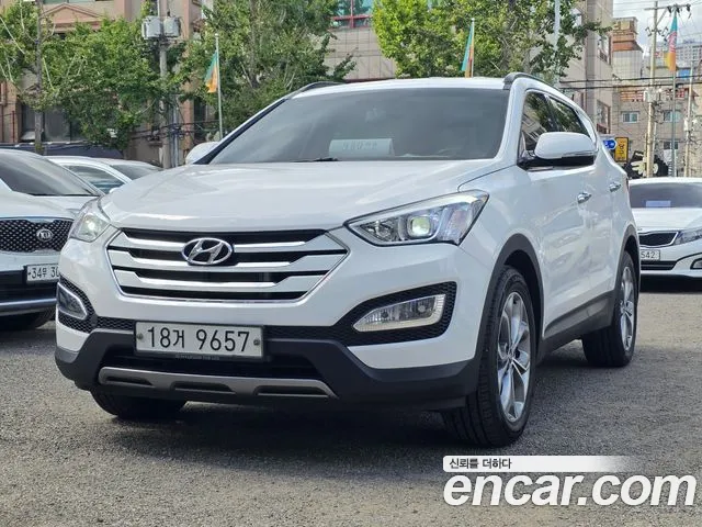Hyundai Santafe 2015 — photo 1