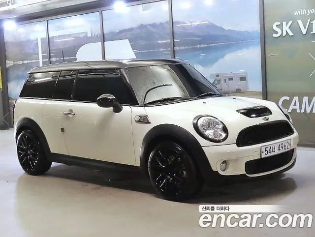 Mini Clubman 2010 — photo 1