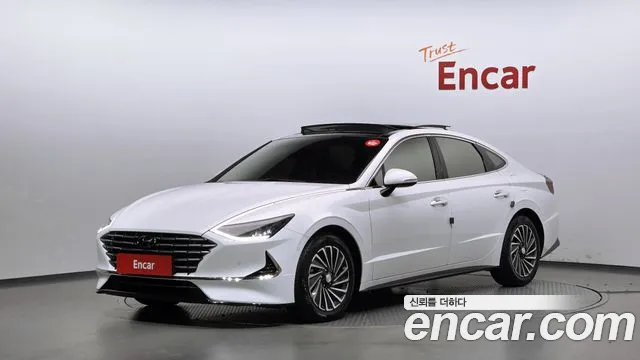 Hyundai Sonata 2022 — photo 1