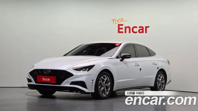 Hyundai Sonata 2022 — photo 1