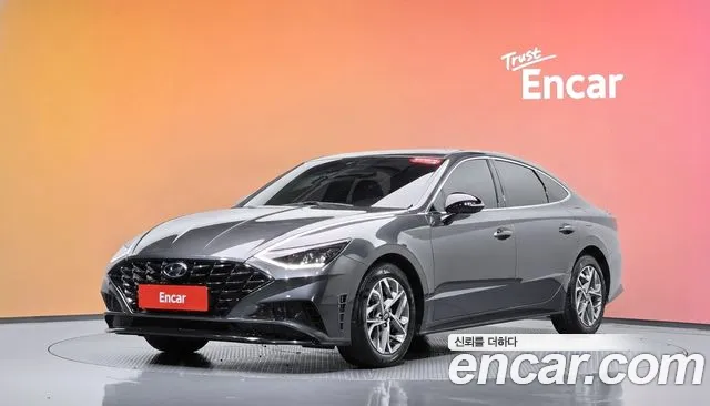 Hyundai Sonata 2022 — photo 1
