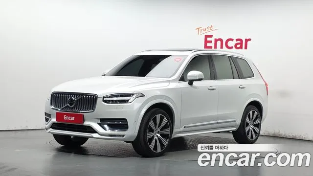 Volvo XC90 2021 — photo 1