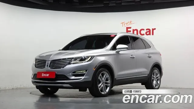 Lincoln MKC 2017 — photo 1